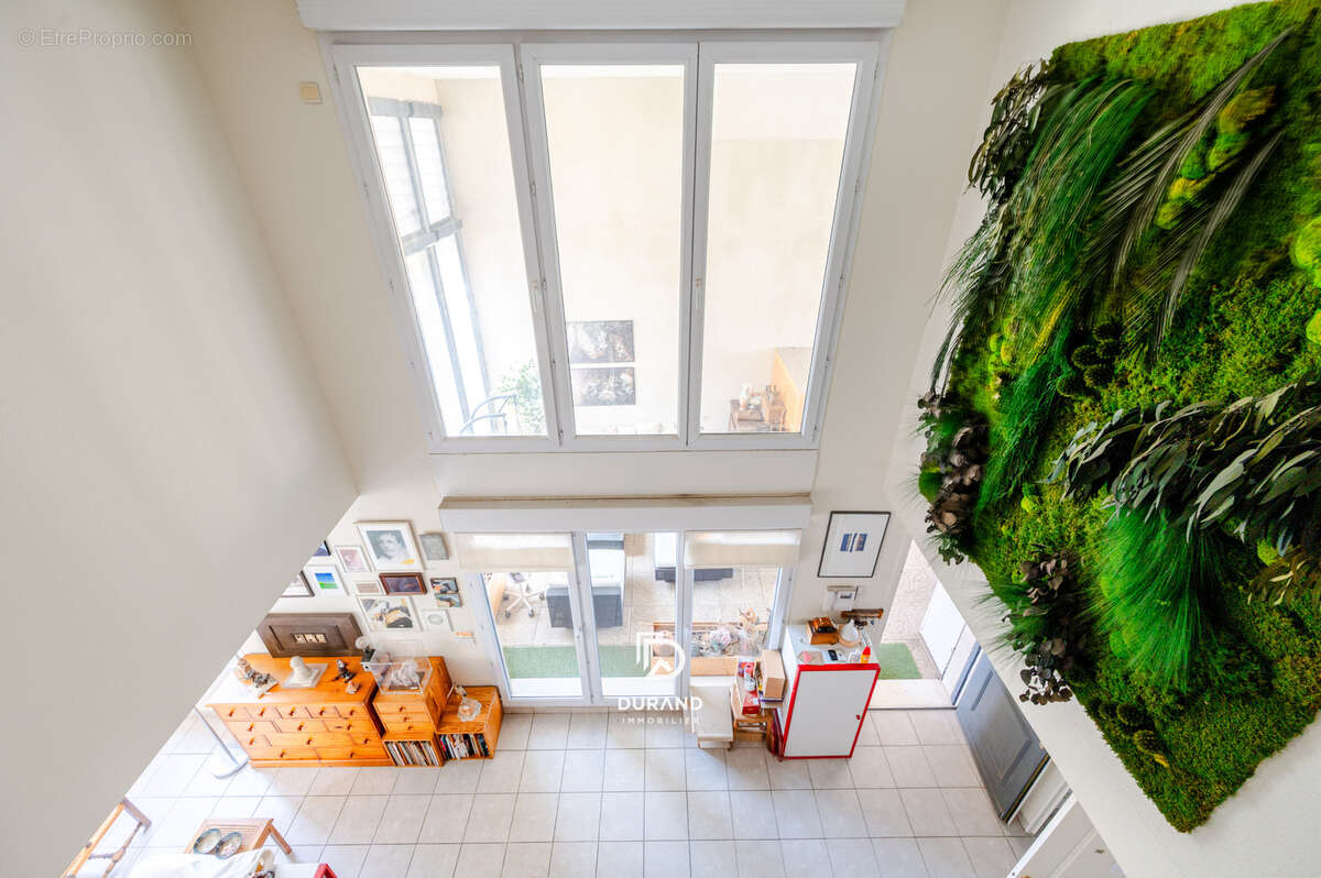 Appartement à MARSEILLE-2E