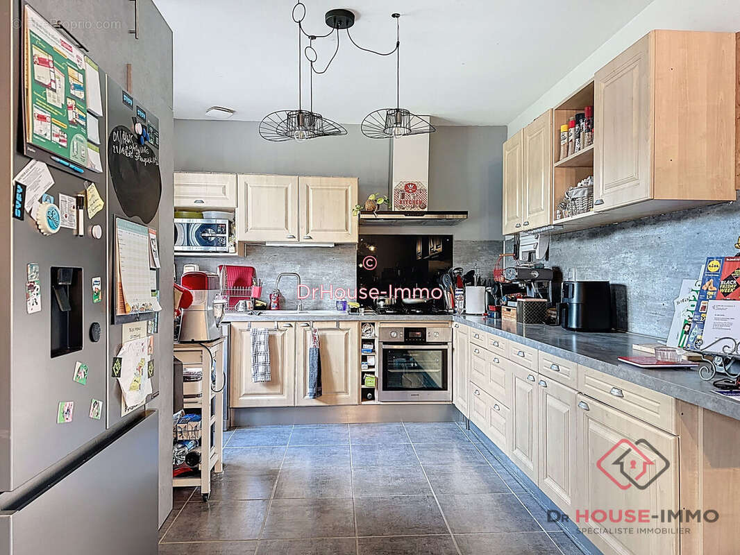 Maison à CHATEAU-L&#039;EVEQUE