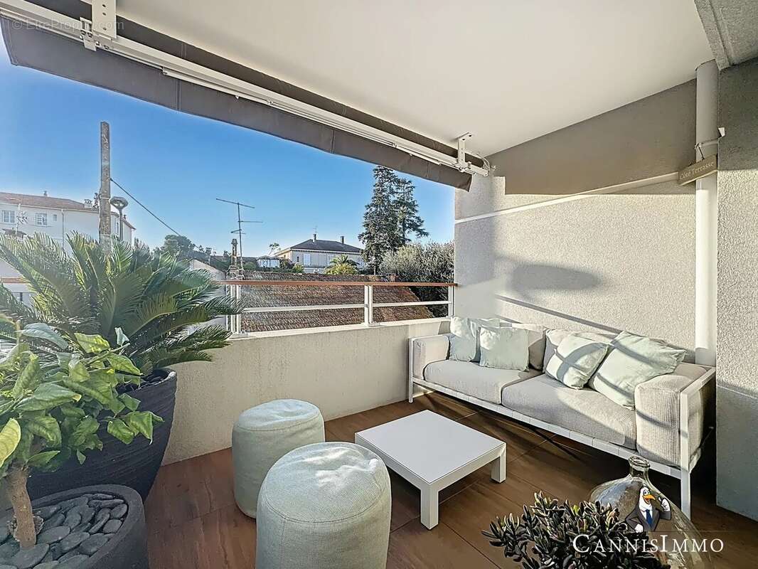 Appartement à CANNES