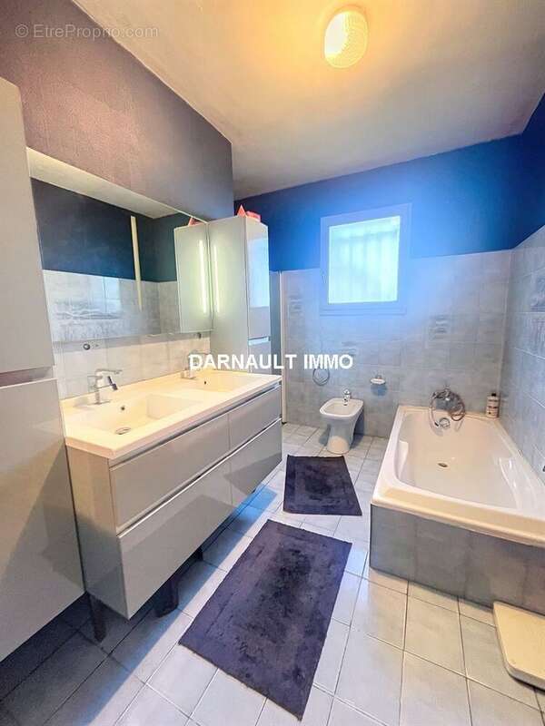 Maison à SAINT-JEAN-LHERM