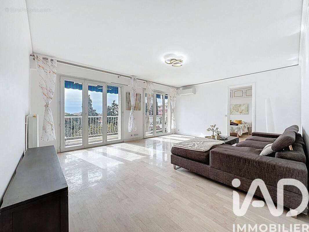 Photo 1 - Appartement à LE CANNET