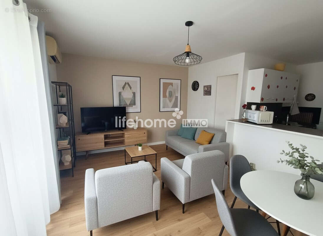 Aménagement virtuel, source d'inspiration - Appartement à BALARUC-LES-BAINS