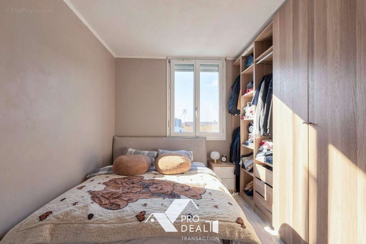Appartement à BRON