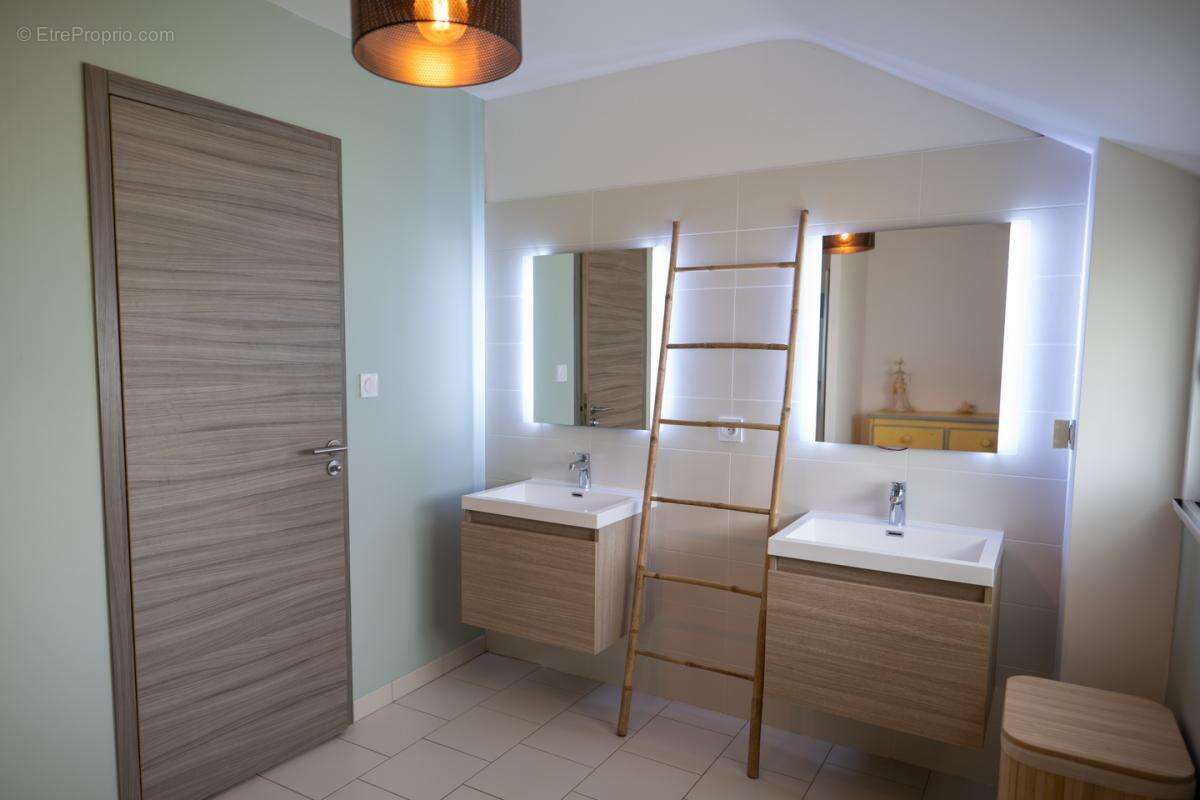 Villa contemporaine Saint-Armel 250 m2 - photo 12
