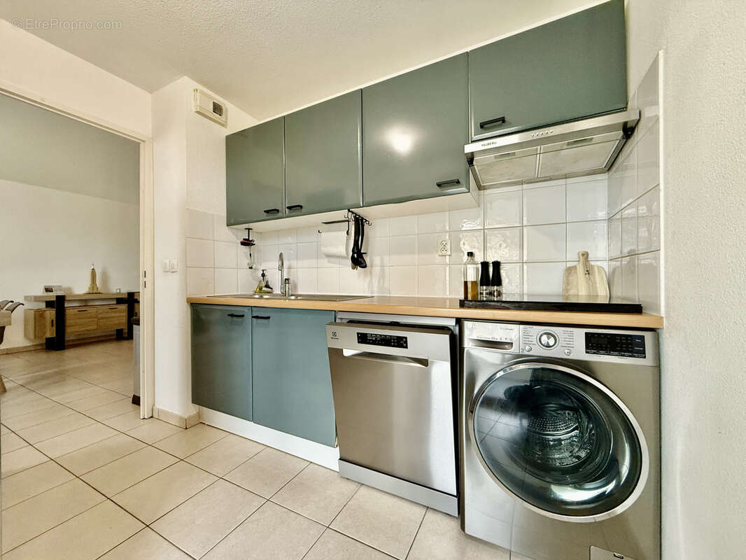 Appartement à L&#039;ISLE-D&#039;ABEAU