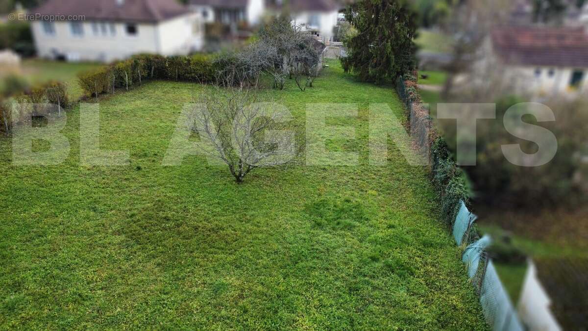 dji_fly_20251201_145642_268_1764597457217_photo_optimized_inPixio - Terrain à DONNEMARIE-DONTILLY