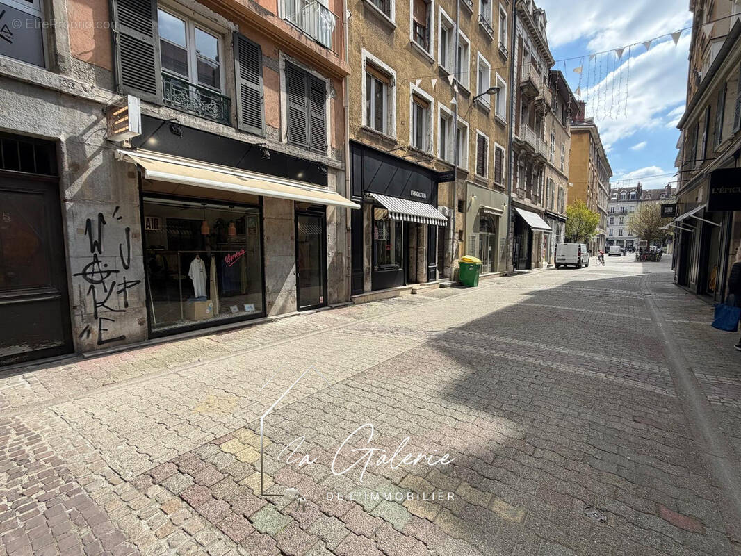 Commerce à GRENOBLE