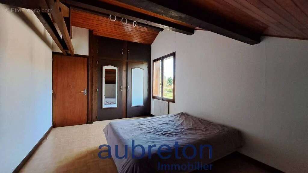 Maison à SAINT-CASSIEN