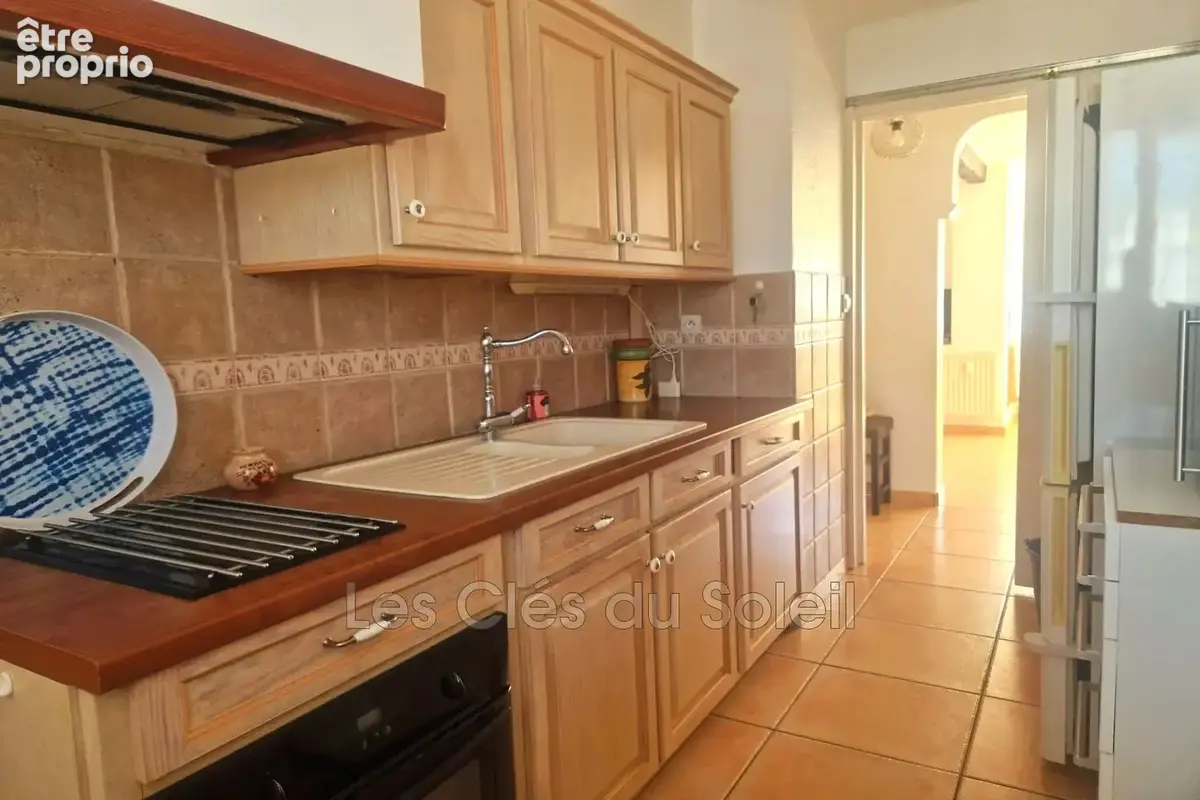 Appartement 2 pièces 52 m² à vendre à Toulon (83000) - photo 3