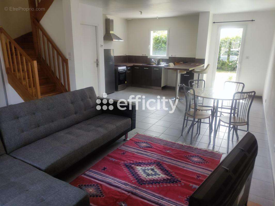 Maison 90 m² à Angouleme  - photo 3