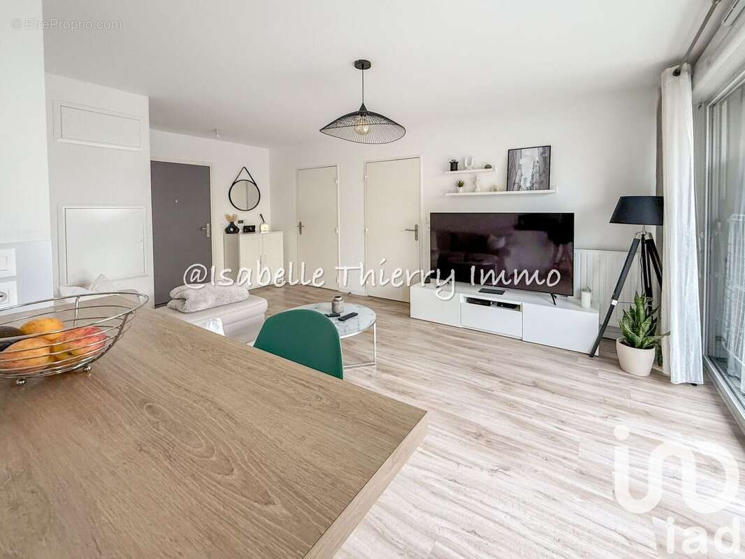 Photo 7 - Appartement à MONTLHERY