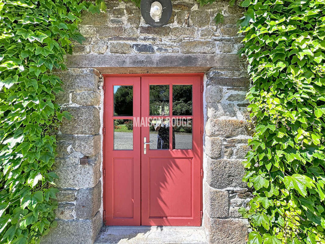Maison à MONT-DOL