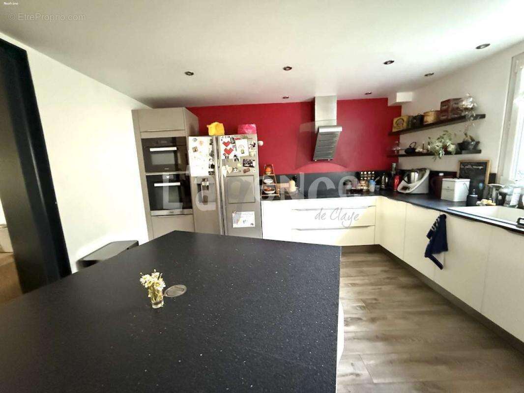 Maison à CLAYE-SOUILLY