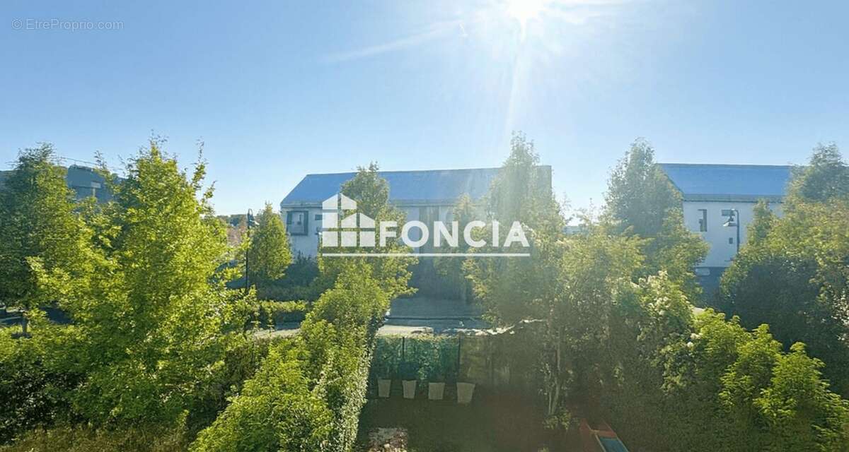 Appartement à CHESSY