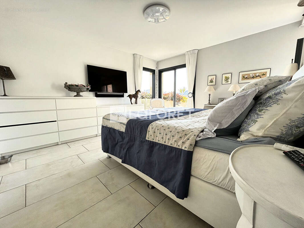 Appartement à CAGNES-SUR-MER