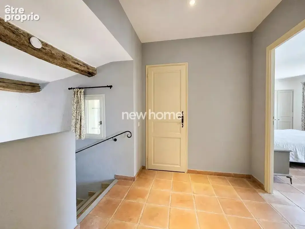 Lorgues – Propriété de charme avec vue panoramique, piscine et jardin d’exception - photo 20
