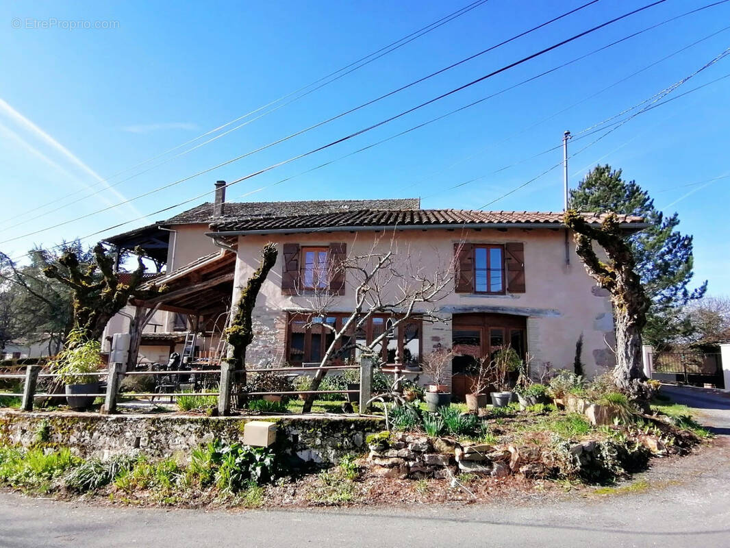 Maison à PUYCELCI