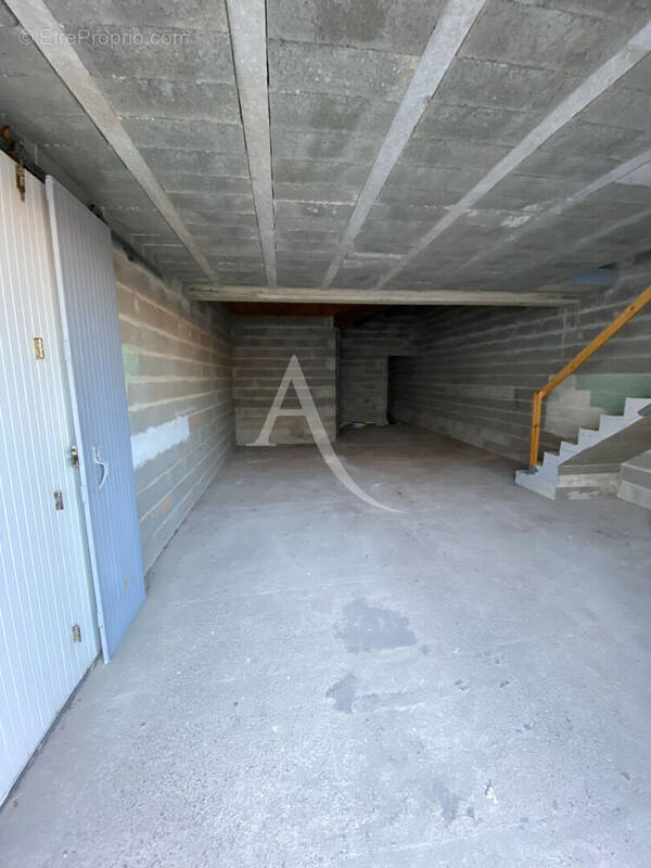 Parking à NOIRMOUTIER-EN-L&#039;ILE