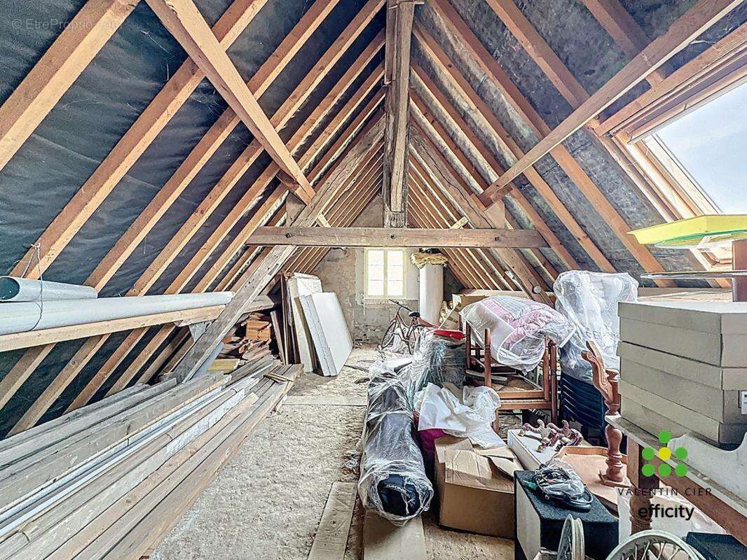 Maison à CHATEAUNEUF-EN-THYMERAIS