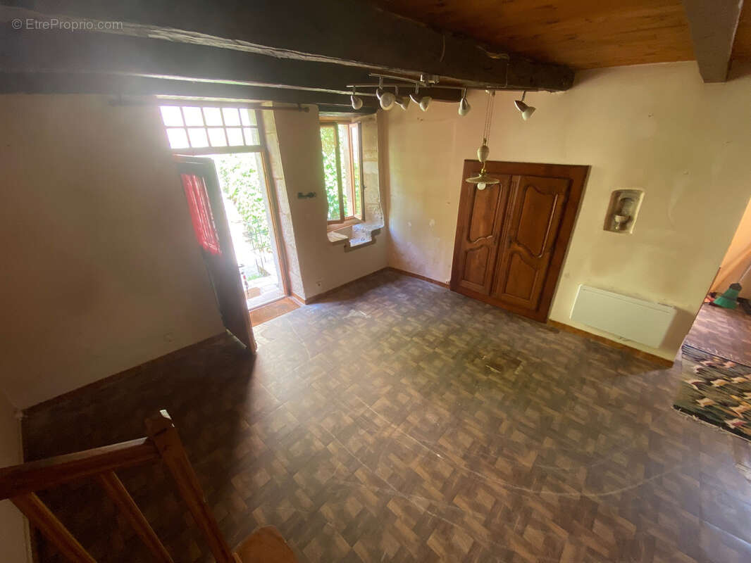 Maison à PUY-L'EVEQUE