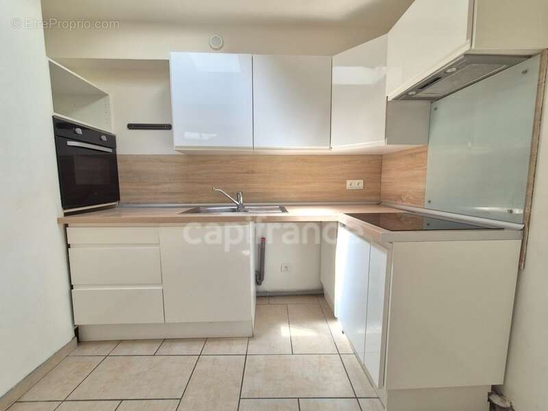Appartement à vendre 2 pièces ROYAN (17) - Plain pied - Cour fermée - Centre ville - photo 5