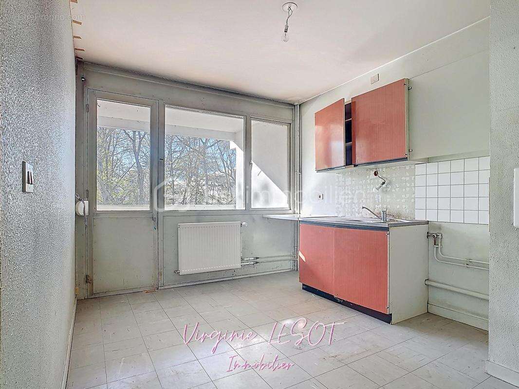 Appartement à VAIRES-SUR-MARNE