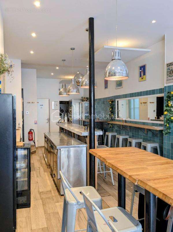 Commerce à PARIS-5E