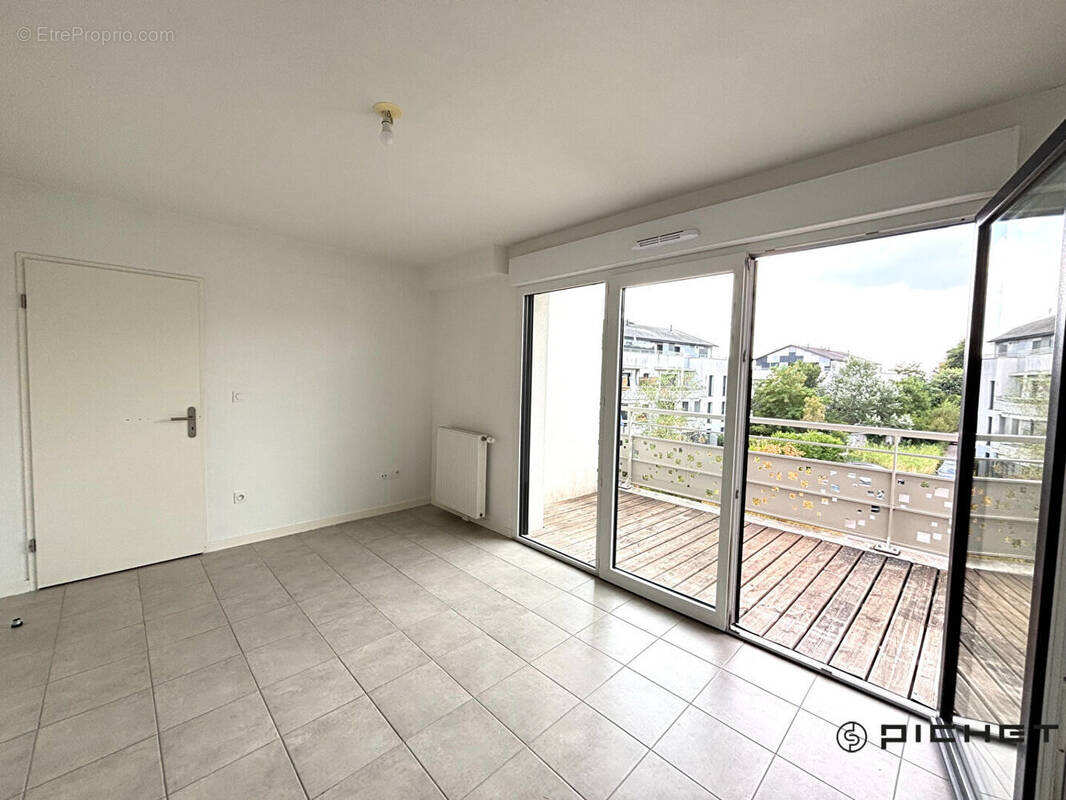 Appartement à THOUARE-SUR-LOIRE