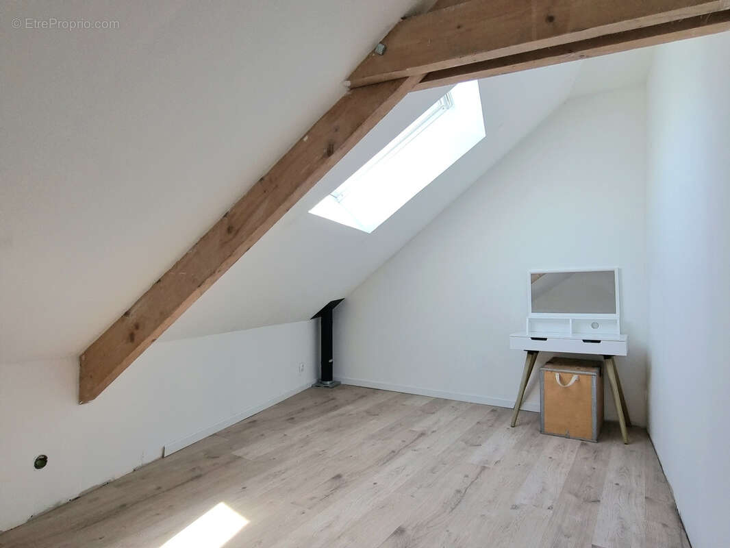 Maison à BEUVRAGES