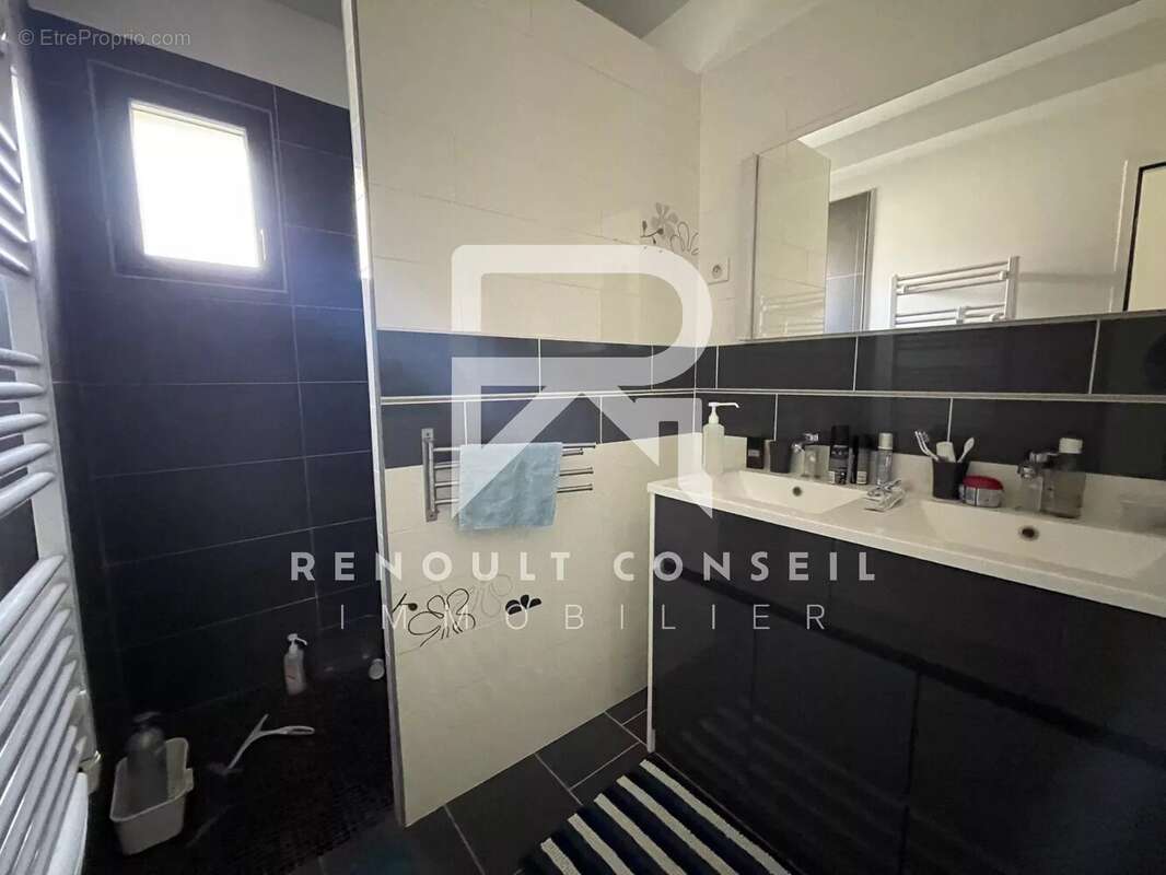 Maison à MESNIL-RAOUL