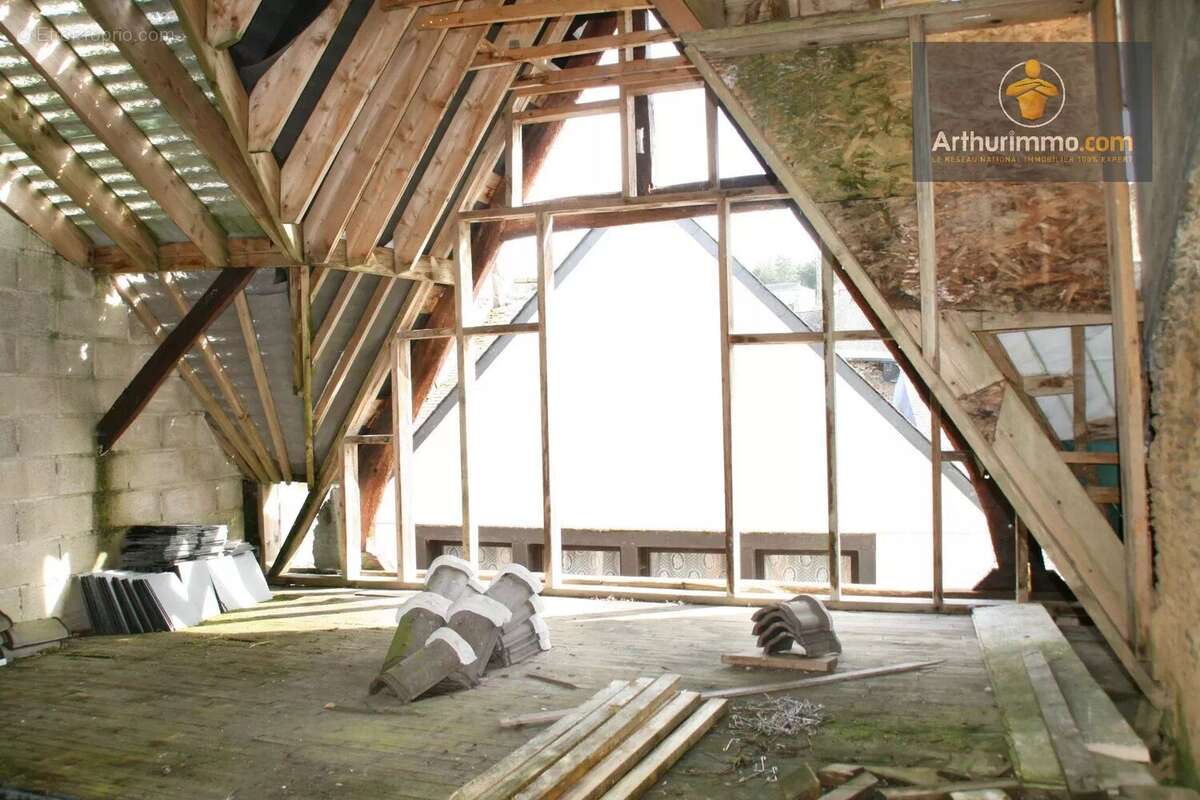 Maison à JOSSELIN