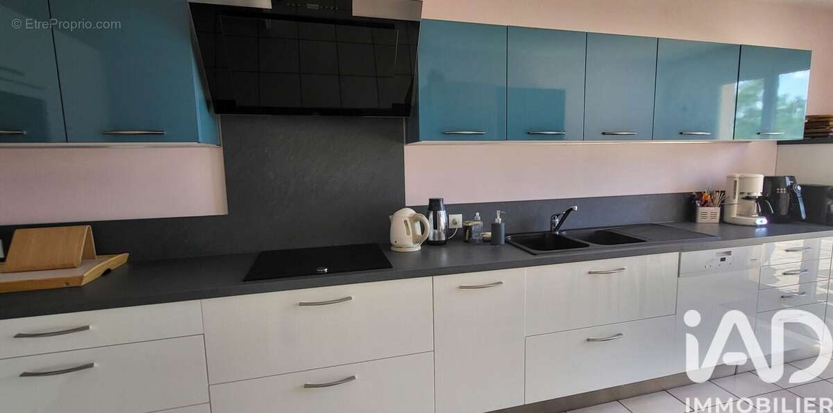 Photo 4 - Maison à SAINT-GENIS-LAVAL