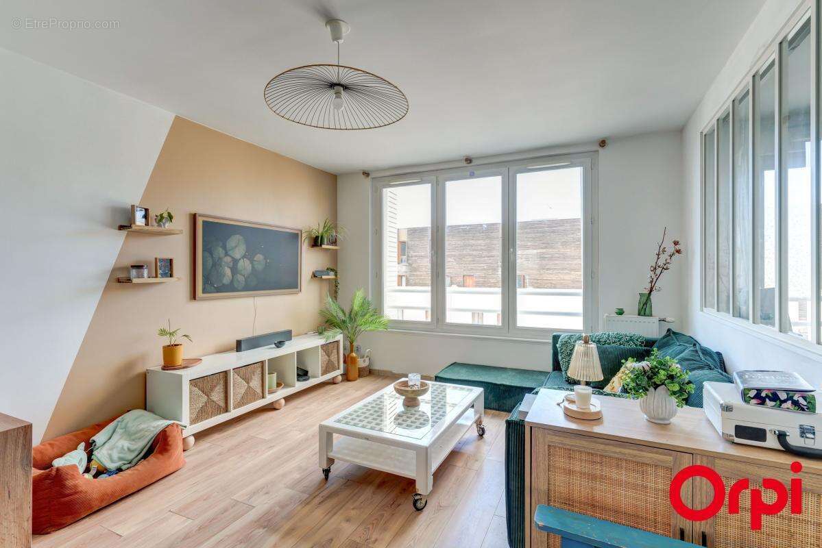 Appartement à LYON-9E