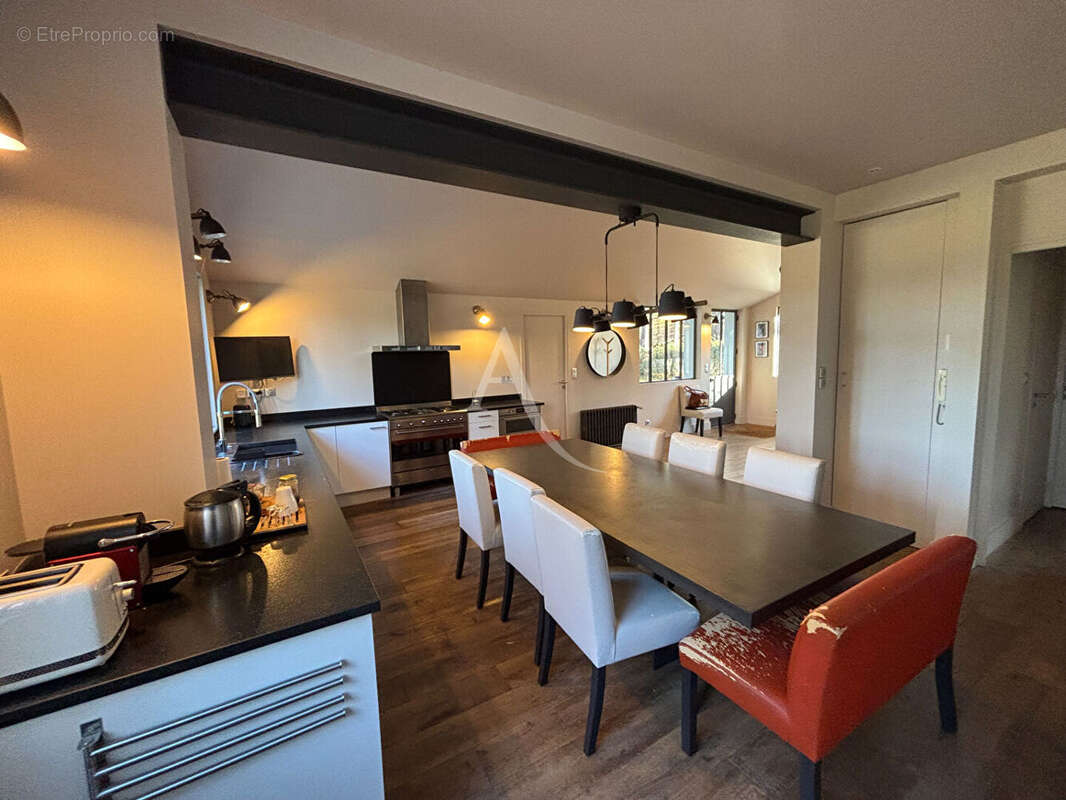 Maison à YVOY-LE-MARRON