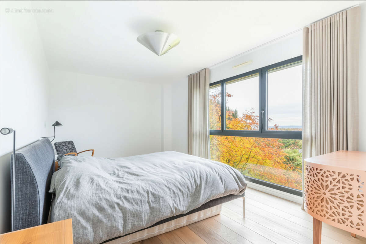 Maison à VERRIERES-LE-BUISSON