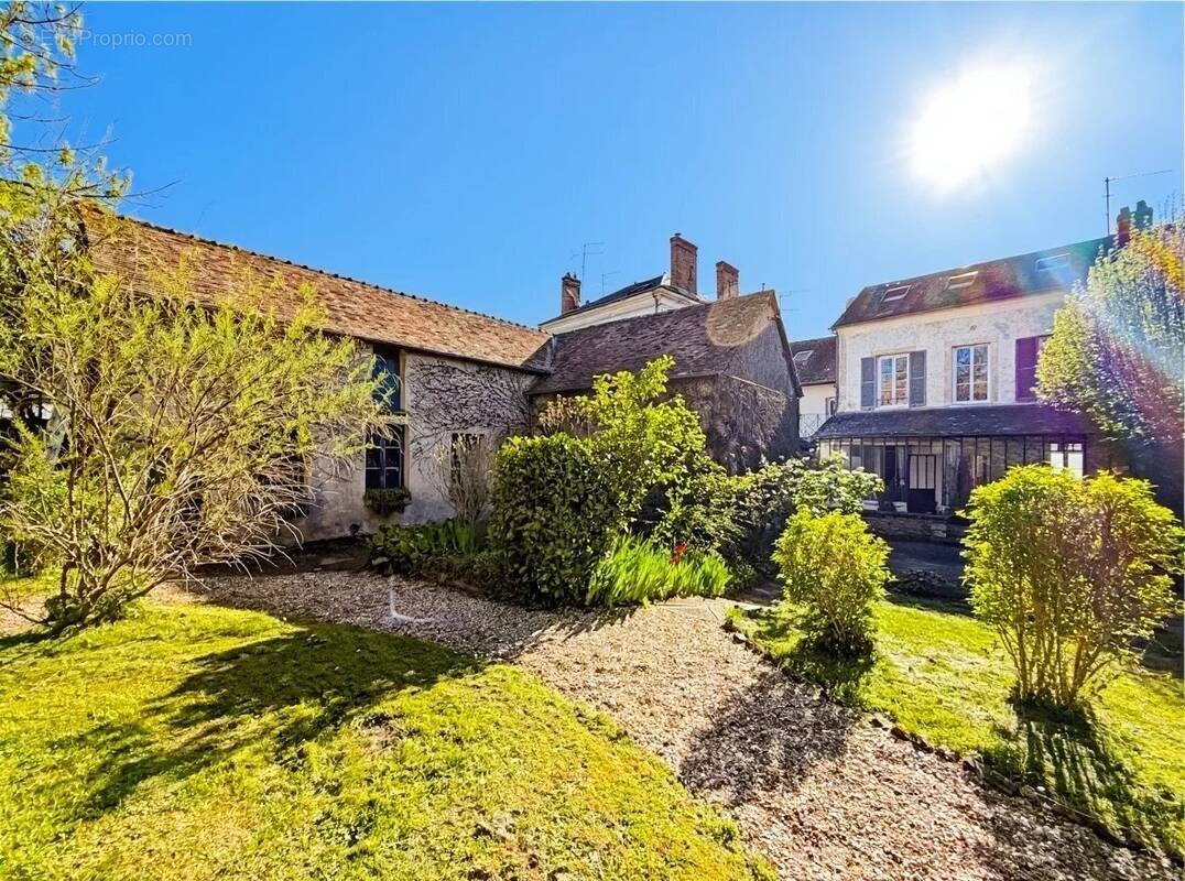 Maison à PACY-SUR-EURE