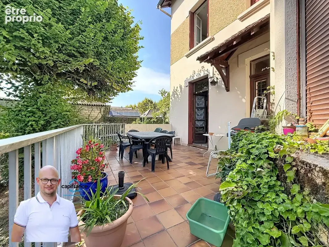 Maison à vendre 6 pièces LES ABRETS (38) sur plus de 2600m2 de terrain - photo 2