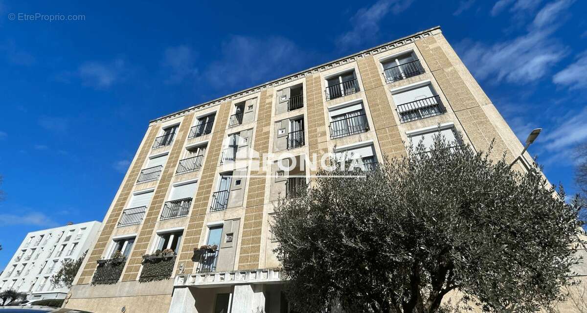 Appartement à NIMES