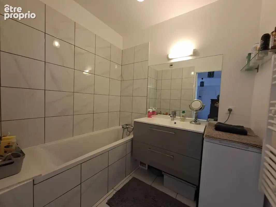 Appartement à usage d'habitation - photo 6