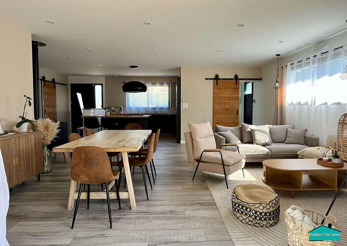 Maison aux excellentes prestations, avec 3 chambres et garage double ! - photo 5
