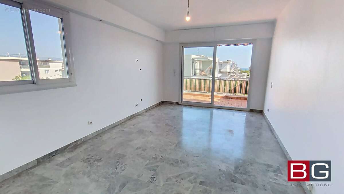 Appartement 3 pieces dernier etage - photo 3