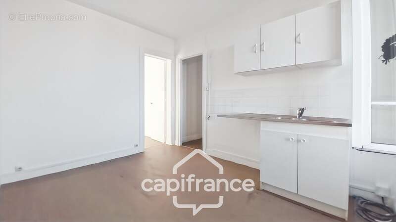 Appartement à MAISONS-ALFORT