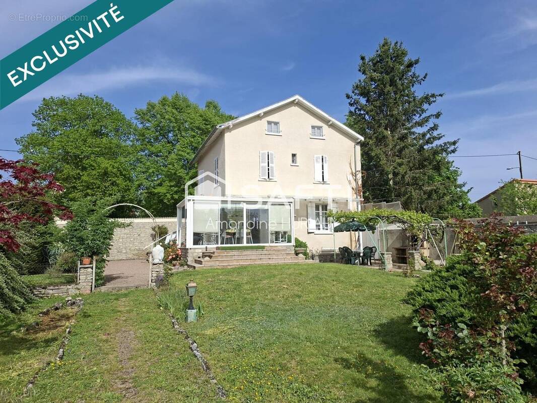 Photo 1 - Maison à AIGUEPERSE