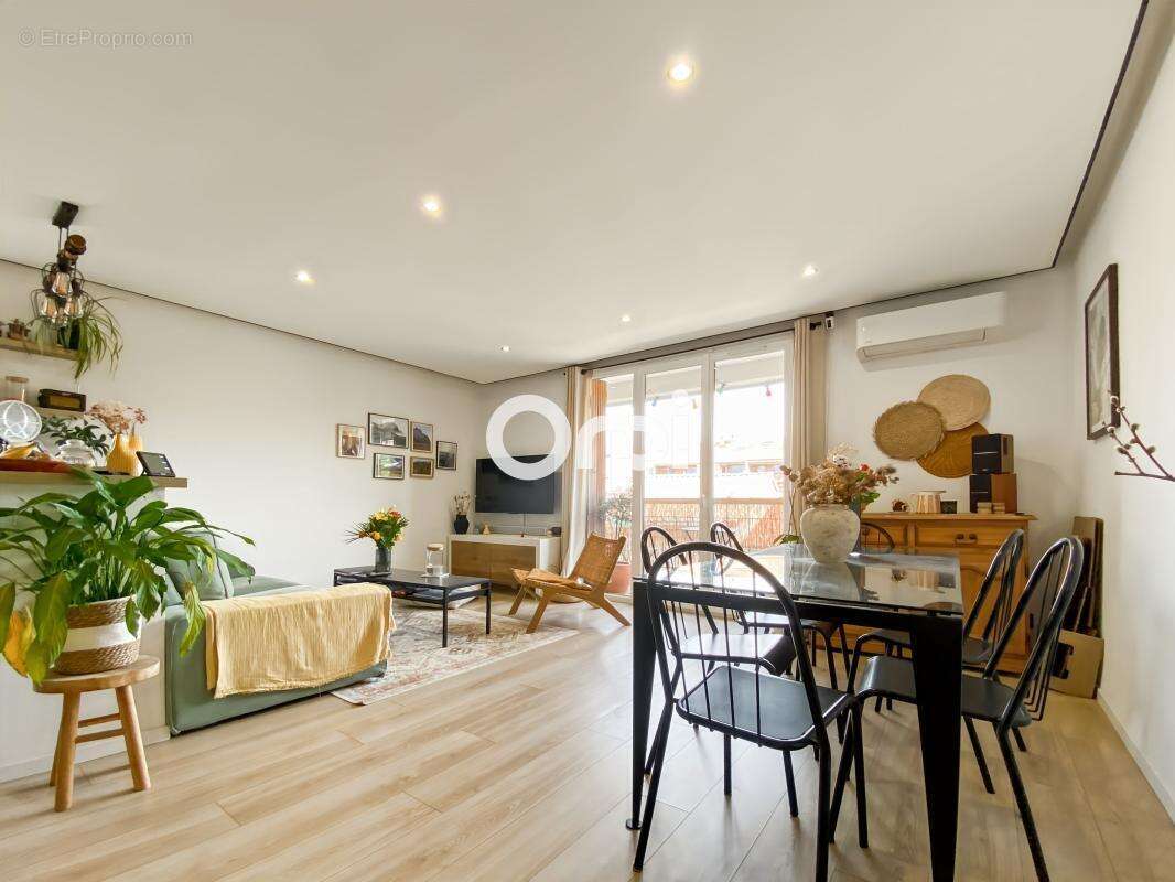 Appartement à AUBAGNE