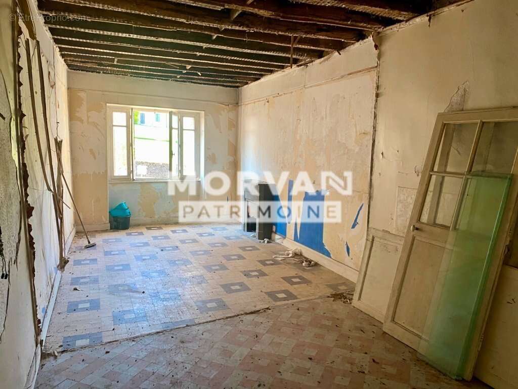 Maison à SAINT-SAULGE