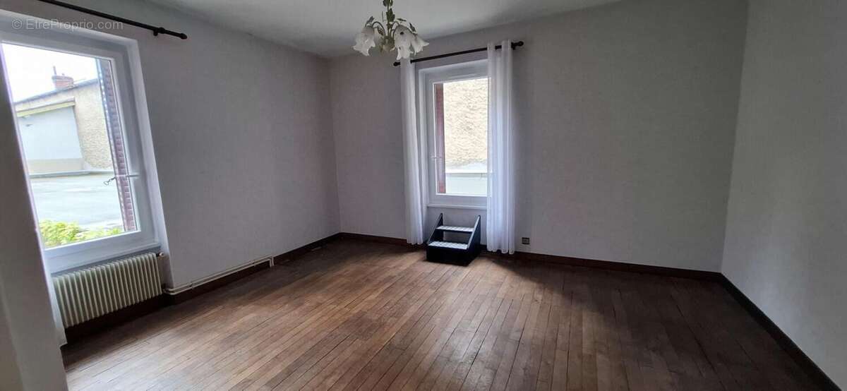 Maison à BOURG-EN-BRESSE