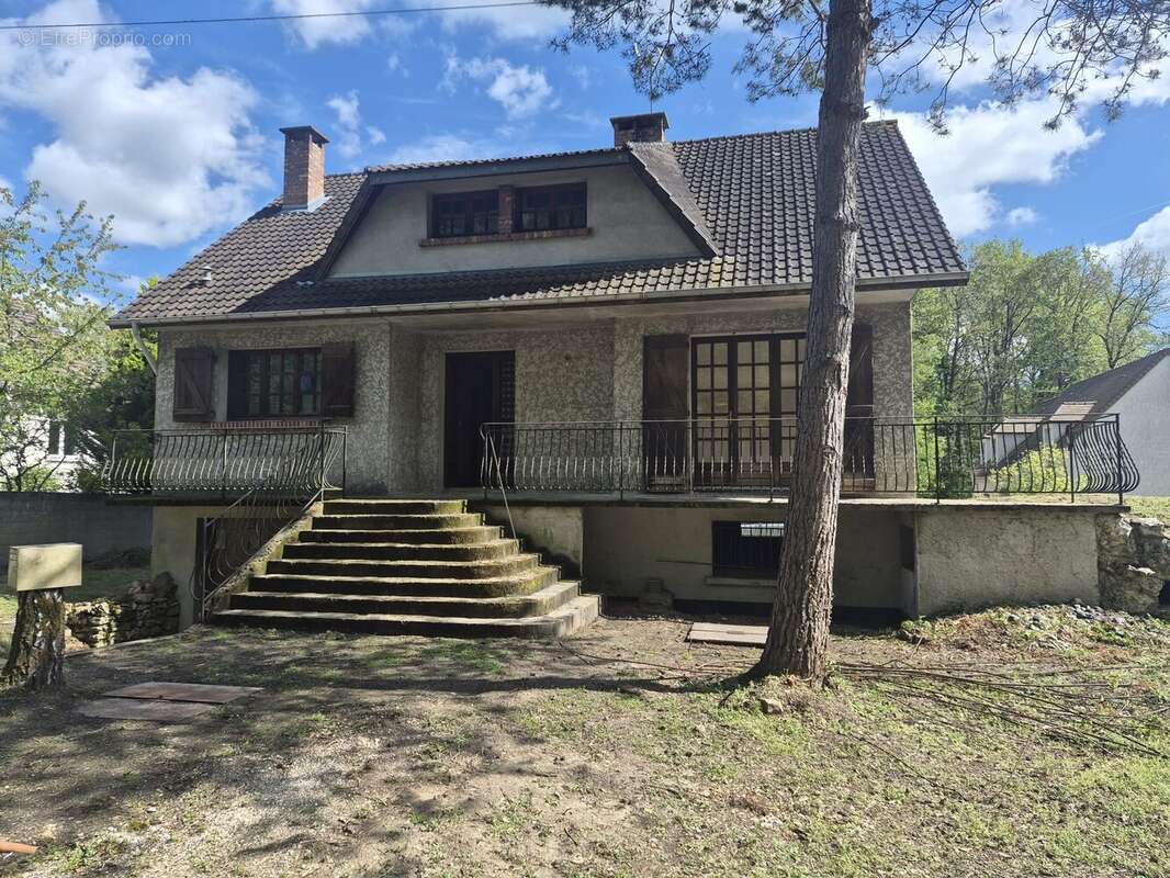 Maison à ANGERVILLIERS