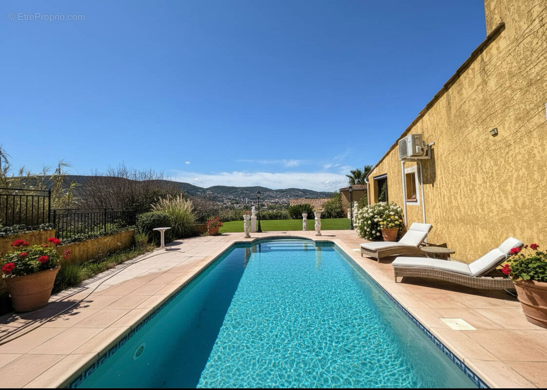 Maison à DRAGUIGNAN