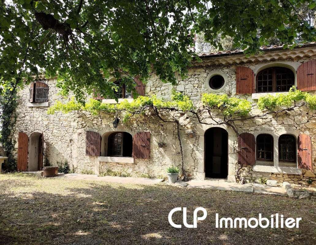 Maison 230 m² à Puygiron  - photo 3