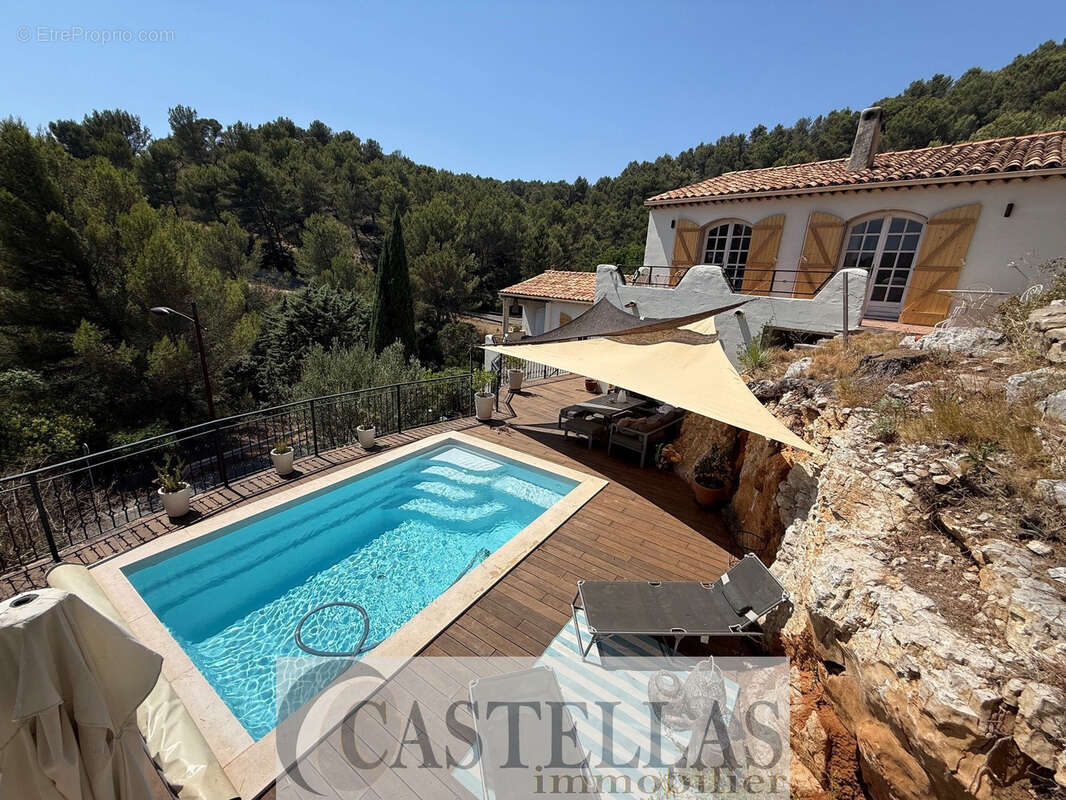 Carnoux en provence - villa type 4 quartier des barles - photo 4